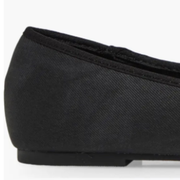 Tahari Geneva Cap-Toe Soft Twill Ballet Flat I Black I New in Box - Picture 5 of 9